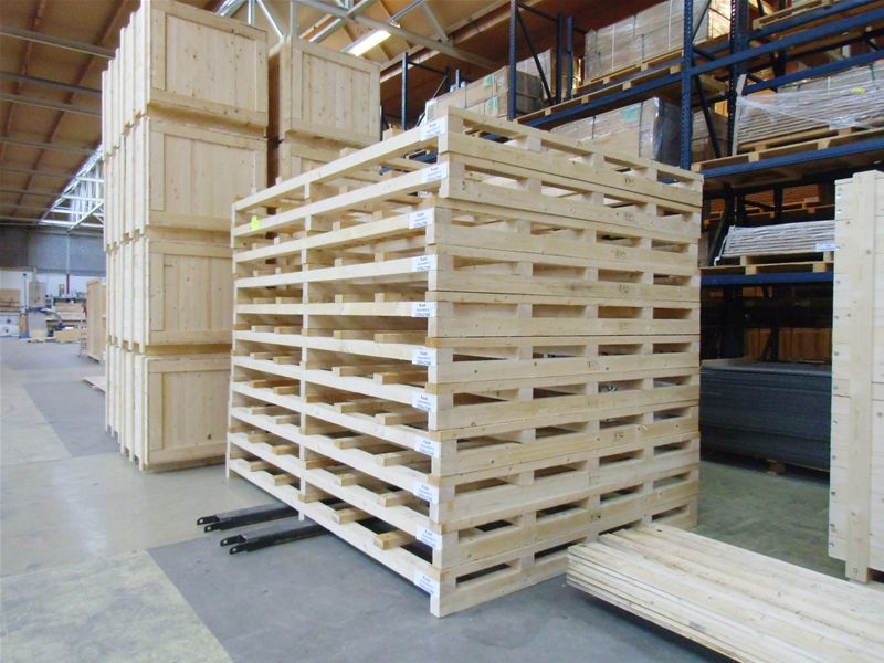 Machine movers pallets and skids 